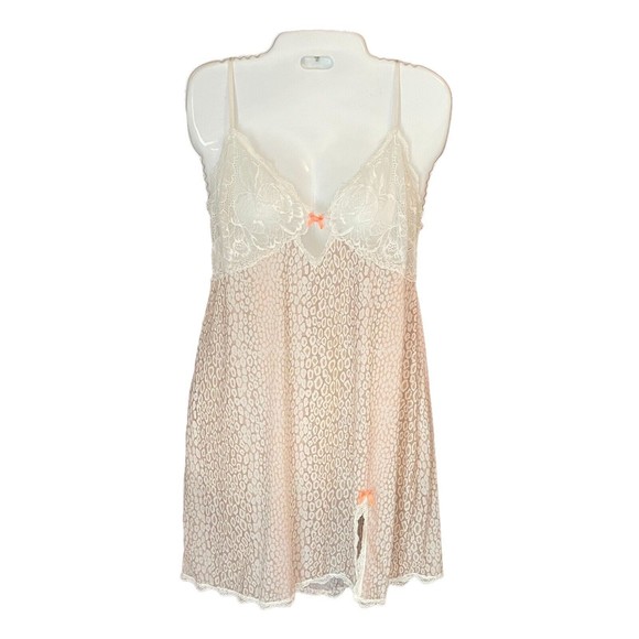Victoria's Secret Babydoll Nightie L Sheer Lace Bust Nylon Pastel Leopard Teddy